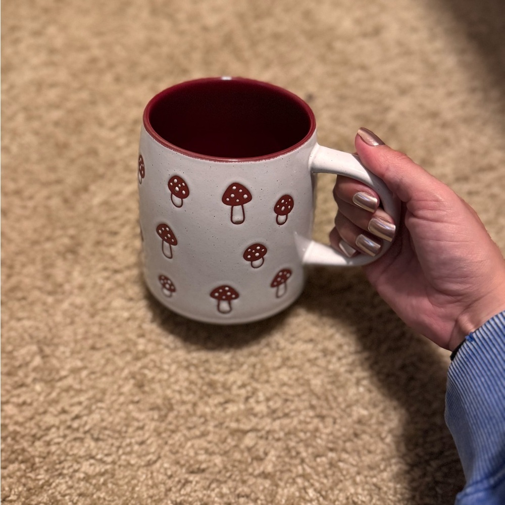 Mushroom Pattern Ceramic Mug - Picture 2 of 4